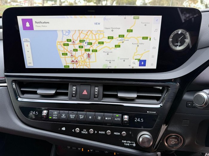 2024 Lexus ES 300h F Sport
