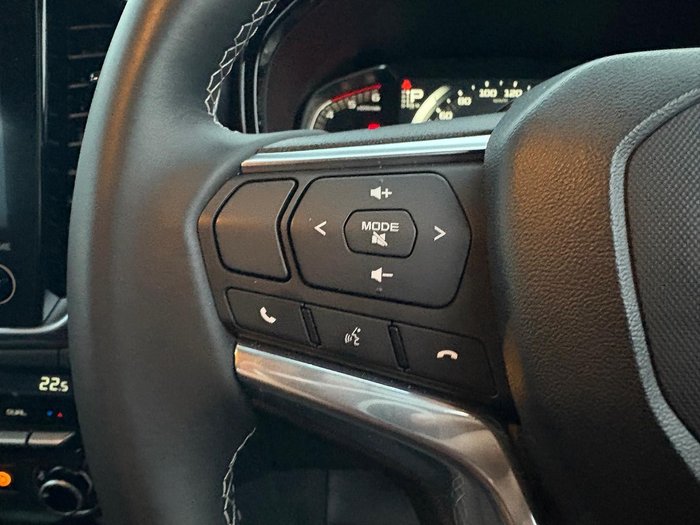 2025 Isuzu D-MAX LS-U+