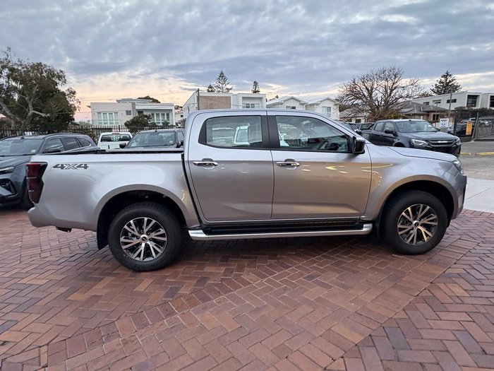 2025 Isuzu D-MAX LS-U+