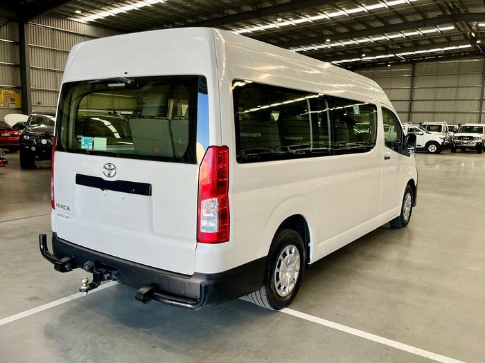 2020 Toyota Hiace Commuter GDH322R French Vanilla