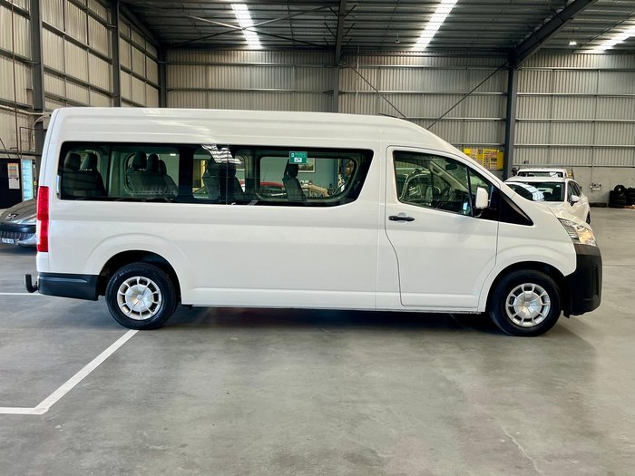 2020 Toyota Hiace Commuter GDH322R French Vanilla