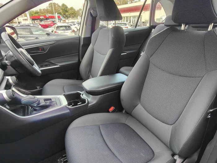 2022 Toyota RAV4 GX