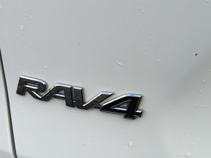 2022 Toyota RAV4 GX