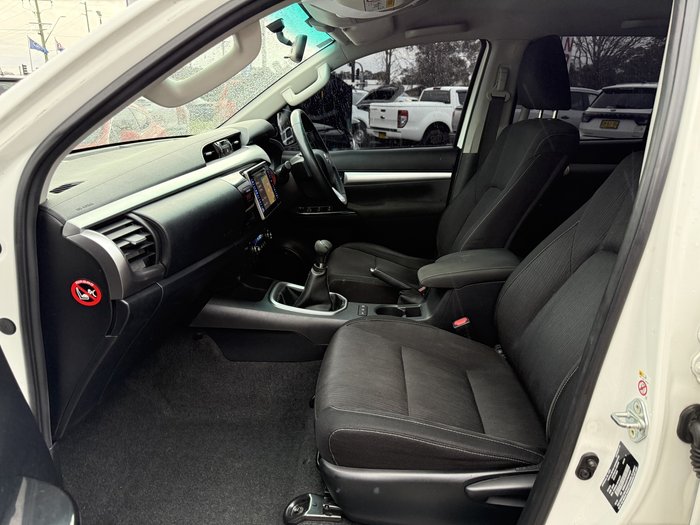 2016 Toyota Hilux