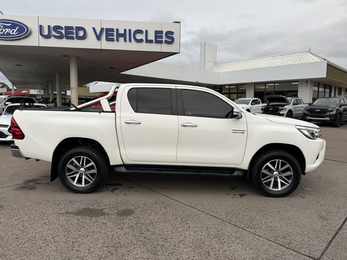 2016 Toyota Hilux