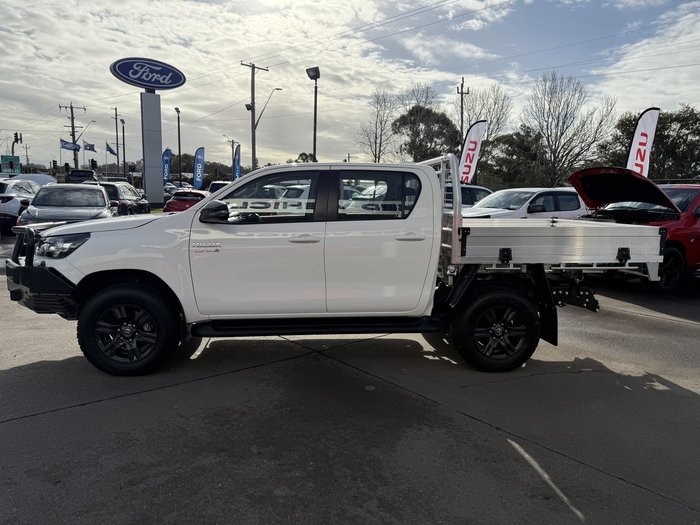 2025 Toyota Hilux