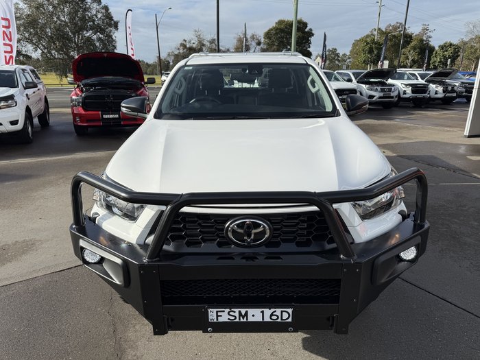 2025 Toyota Hilux