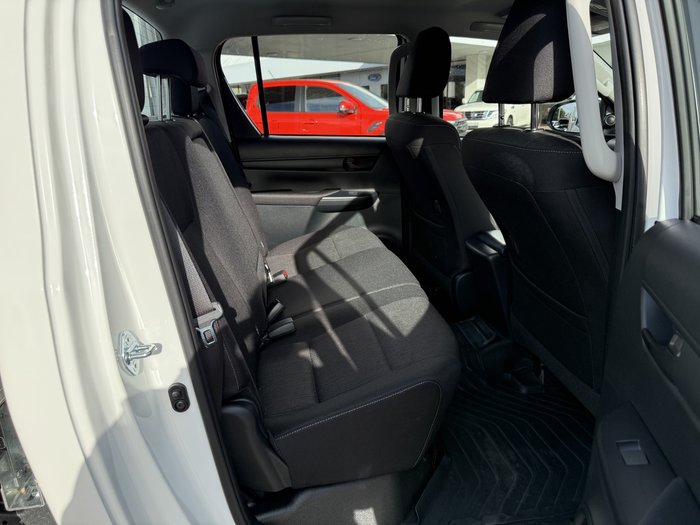 2025 Toyota Hilux