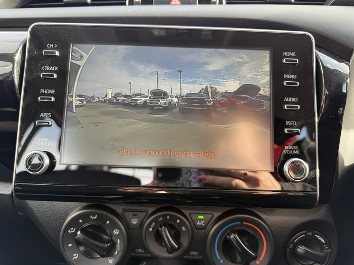 2025 Toyota Hilux