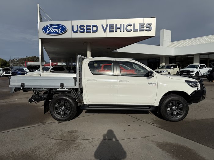 2025 Toyota Hilux