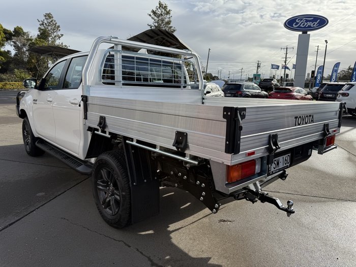 2025 Toyota Hilux