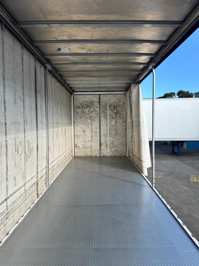2012 Vawdrey St3 20 Pallet Sd Curtain Sider, Fork Lift Floor