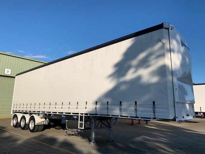 2012 Vawdrey St3 20 Pallet Sd Curtain Sider, Fork Lift Floor