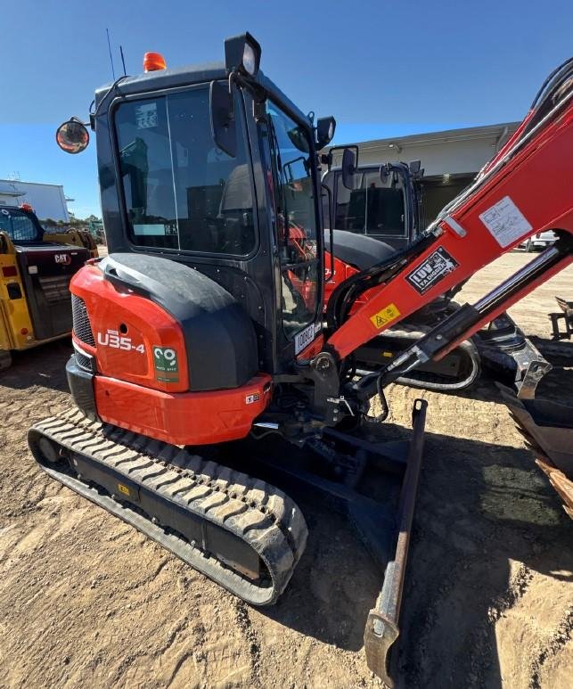 2023 Kubota U35-4G