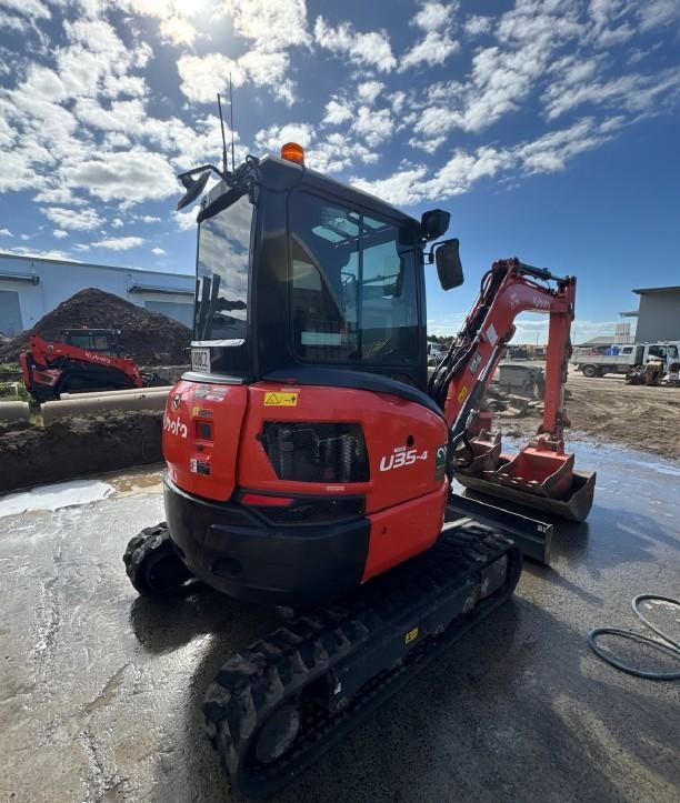 2023 Kubota U35-4G