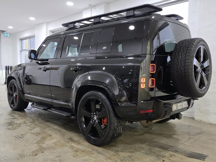 2020 Land Rover Defender 110 P400 X