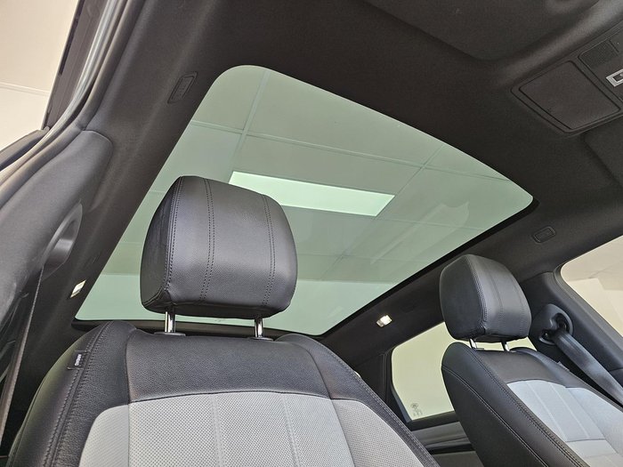 2019 Land Rover Range Rover Evoque P250 First Edition