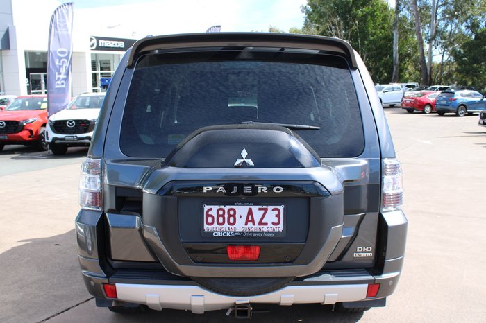 2020 Mitsubishi Pajero