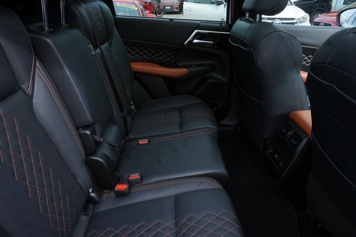 2021 Mitsubishi Outlander Exceed Tourer