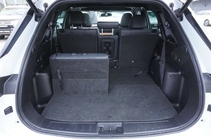 2021 Mitsubishi Outlander Exceed Tourer