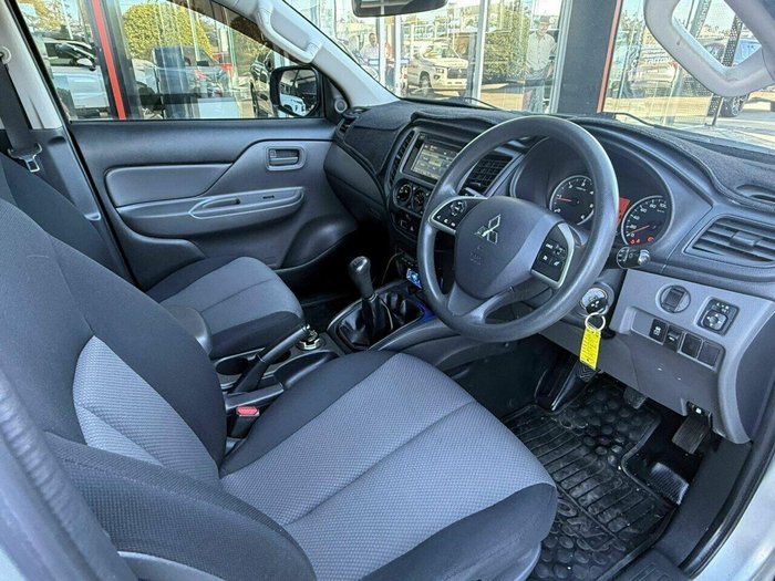 2016 Mitsubishi Triton GLX+