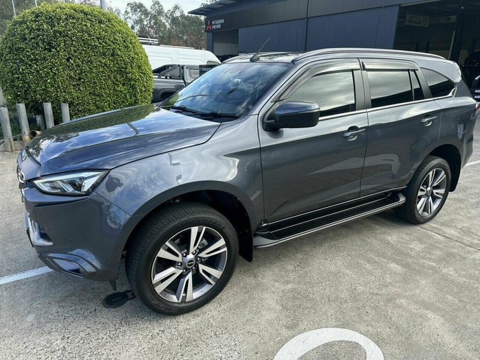 2023 Isuzu MU-X LS-T