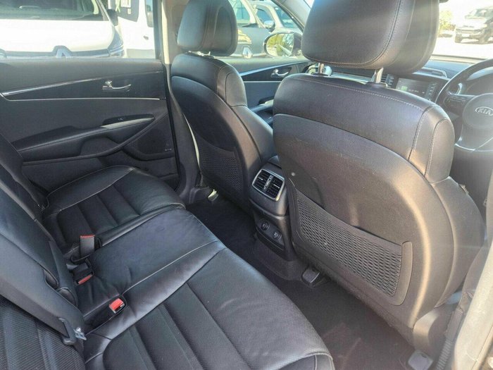 2017 Kia Sorento SLi