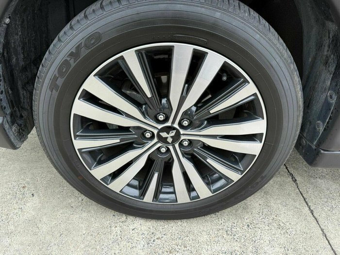 2020 Mitsubishi Outlander LS