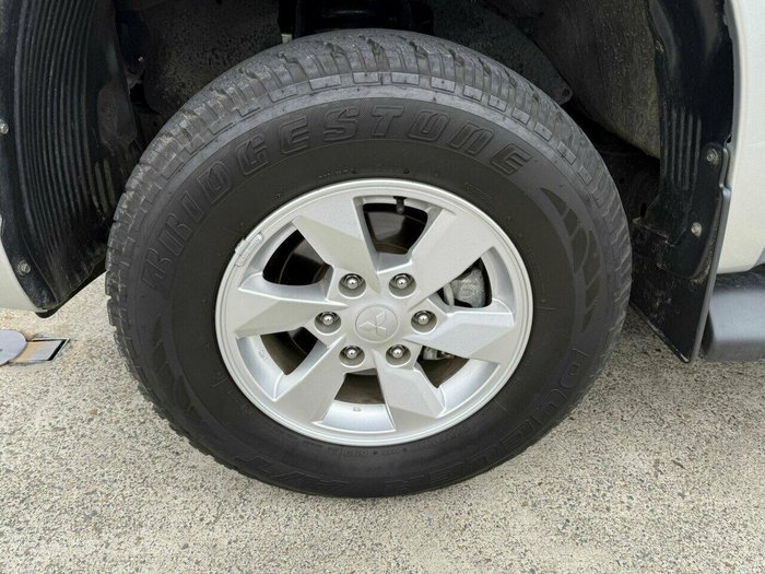 2023 Mitsubishi Triton GLX+