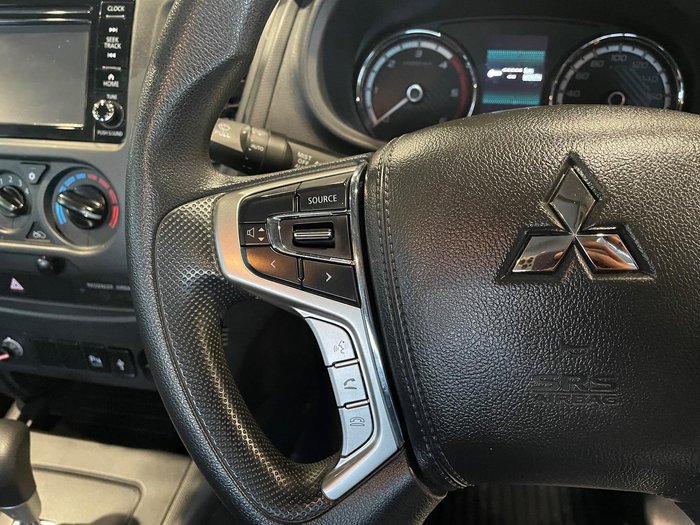 2021 Mitsubishi Triton GLX