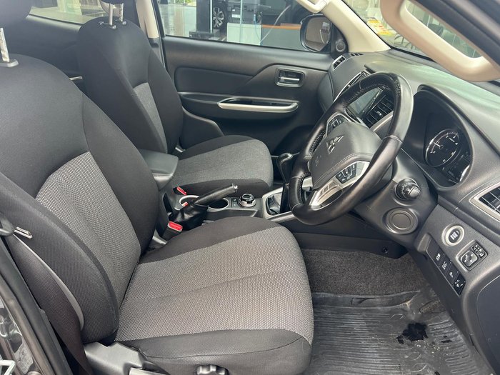 2022 Mitsubishi Triton GLS