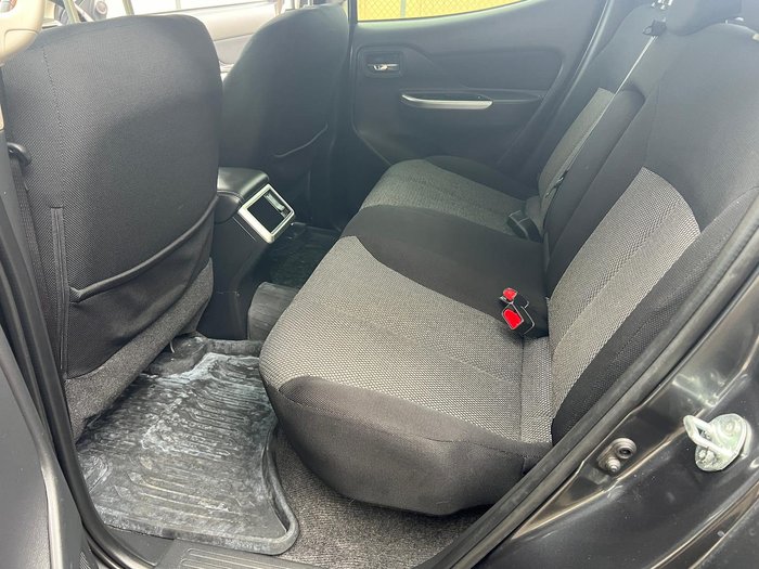 2022 Mitsubishi Triton GLS