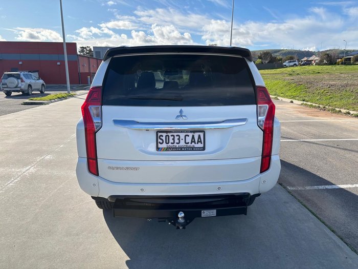 2019 Mitsubishi Pajero Sport Black Edition