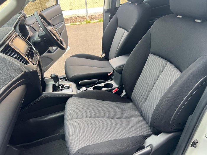 2022 Mitsubishi Triton GLX+