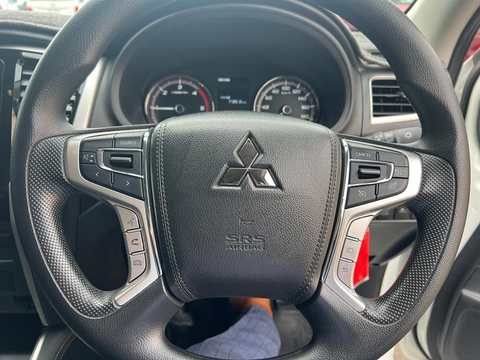 2022 Mitsubishi Triton GLX+