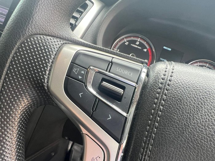 2022 Mitsubishi Triton GLX+