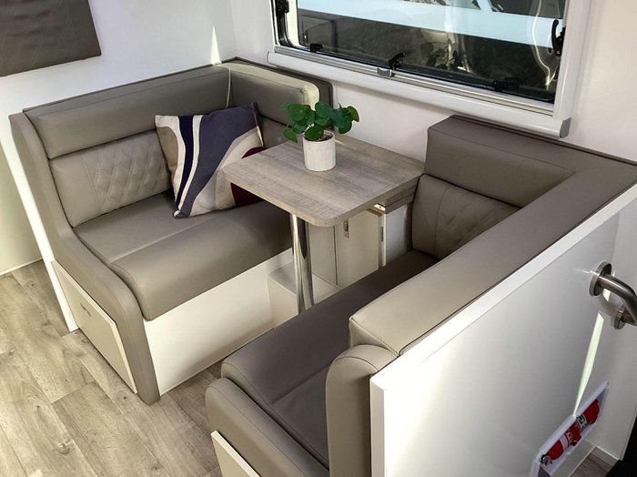 2025 Essential Caravans A Class V1-0 17'4