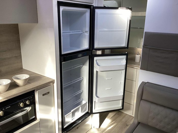 2025 Essential Caravans A Class V1-0 17'4