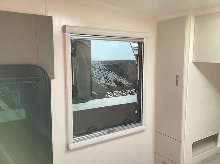 2025 Essential Caravans A Class V1-0 17'4