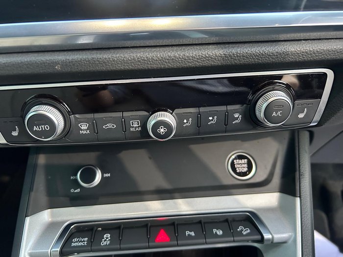 2021 Audi Q3 35 TFSI S line