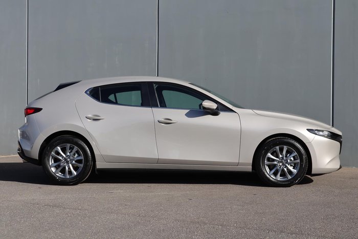 2025 Mazda 3 G20 Pure