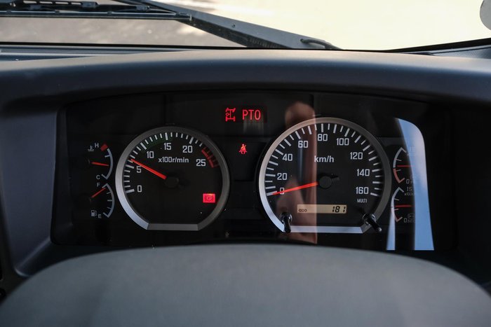 2025 Isuzu Fyh FYH300-350 Auto
