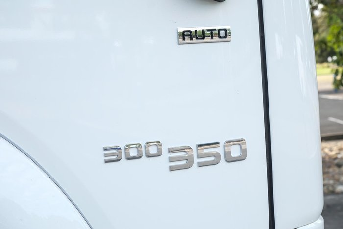 2025 Isuzu Fyh FYH300-350 Auto