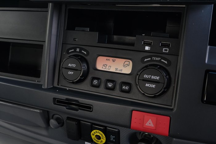 2025 Isuzu Fyh FYH300-350 Auto