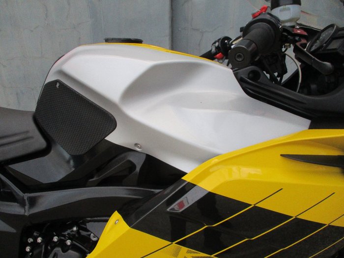 2005 BMW Motorrad K1200S YELLOW