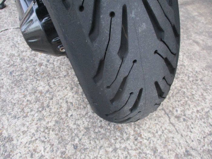 2005 BMW Motorrad K1200S YELLOW