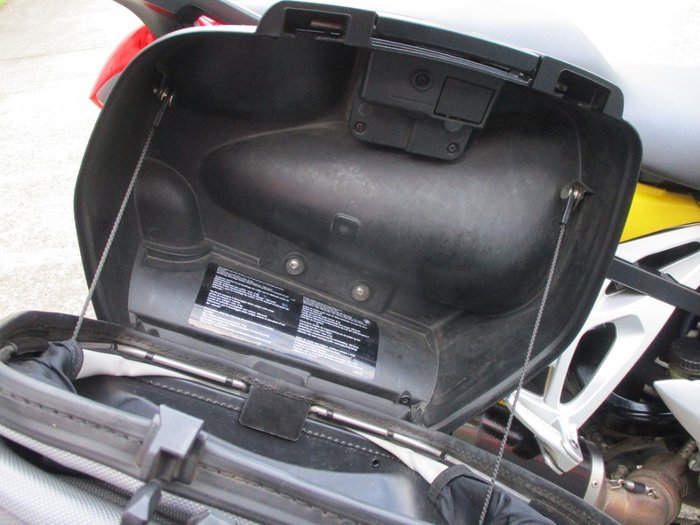 2005 BMW Motorrad K1200S YELLOW