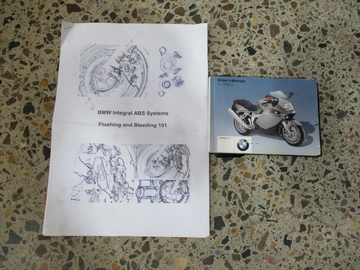 2005 BMW Motorrad K1200S YELLOW