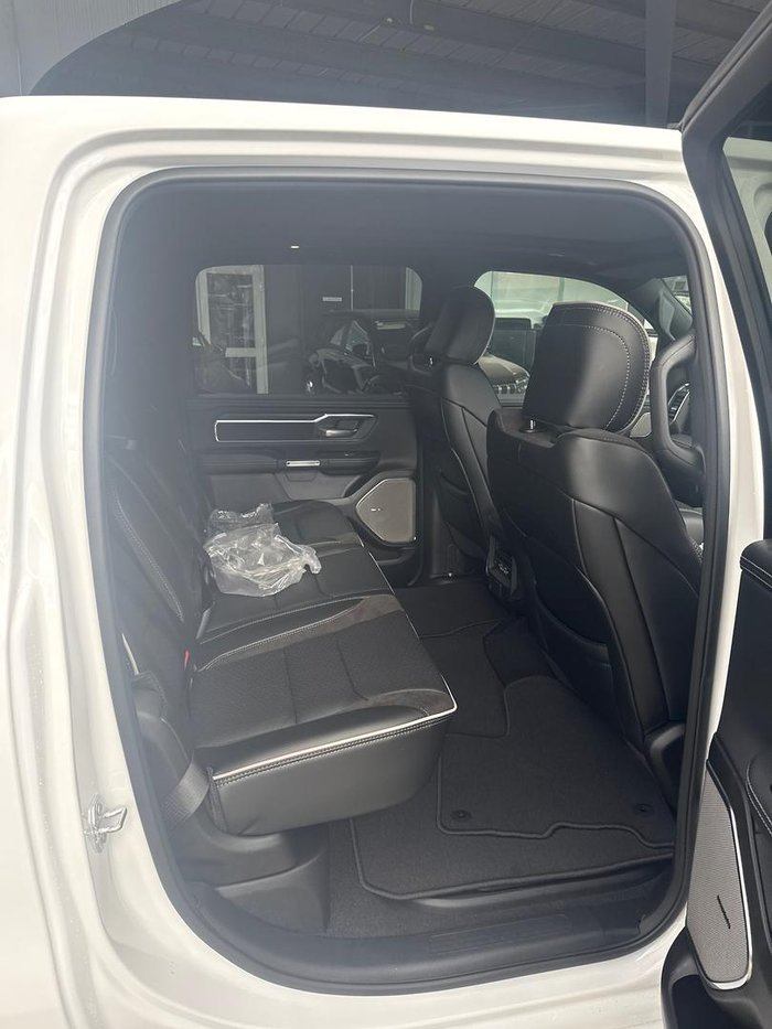 2025 RAM 1500 Laramie Sport Hurricane SO RamBox