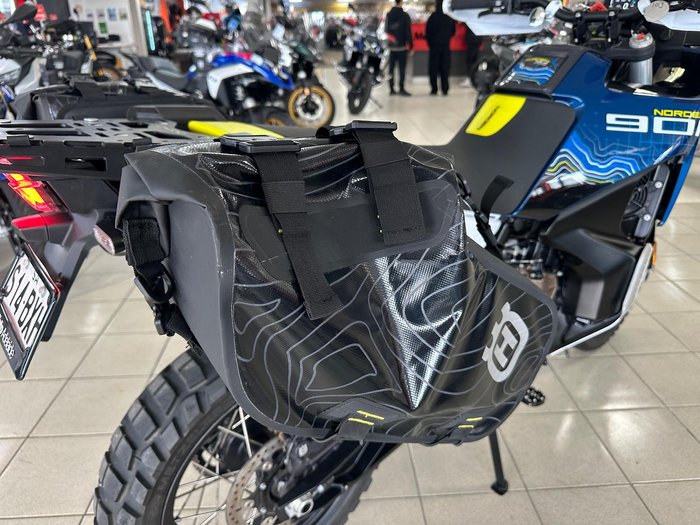 2023 Husqvarna Norden 901 Expedition Norden Blue